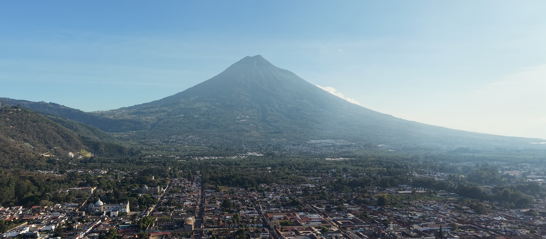 Professional cinema drone rig with stabilized lens assembly